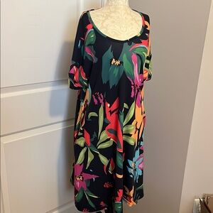 Amazon Floral Print Dress with Vibrant Colors